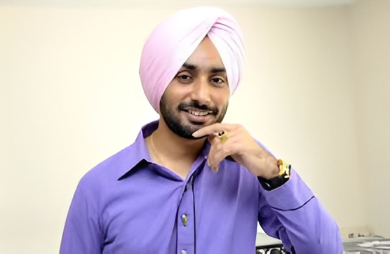 Satinder Sartaaj, Diljit Dosanjh, Sonu Sood Lead Star-Studded Relief Effort for Flood-Hit Punjab