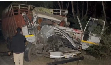 ਫਾਜਿਲਕਾ ਵਿਖੇ ਬੱਸ ਤੇ ਟਰੱਕ ਵਿਚਕਾਰ ਹੋਈ ਭਿਆਨਕ ਟੱਕਰ ਵਿਚ 2 ਦੀ ਮੌਤ