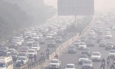 ਪ੍ਰਦੂਸ਼ਣ ਕਾਰਨ ਸਰਕਾਰ ਤੇ ਨਿੱਜੀ ਦਫਤਰਾਂ ਦੇ 50 ਫੀਸਦੀ ਕਰਮਚਾਰੀ ਘਰੋਂ ਕਰਨਗੇ ਕੰਮ