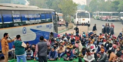 ਪੰਜਾਬ ਰੋਡਵੇਜ਼ ਮੁਲਾਜ਼ਮਾਂ ਵੱਲੋਂ ਵਿਰੋਧ ਪ੍ਰਦਰਸ਼ਨ ਦੇ ਚਲਦਿਆਂ ਖੁਦਕੁਸ਼ੀ ਦੀ ਕੋਸਿ਼ਸ਼