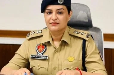 ਤਰਨਤਾਰਨ ਦੇ ਐਸ. ਐਸ. ਪੀ. ਡਾ. ਰਵਜੋਤ ਕੌਰ ਗਰੇਵਾਲ ਸਸਪੈਂਡ