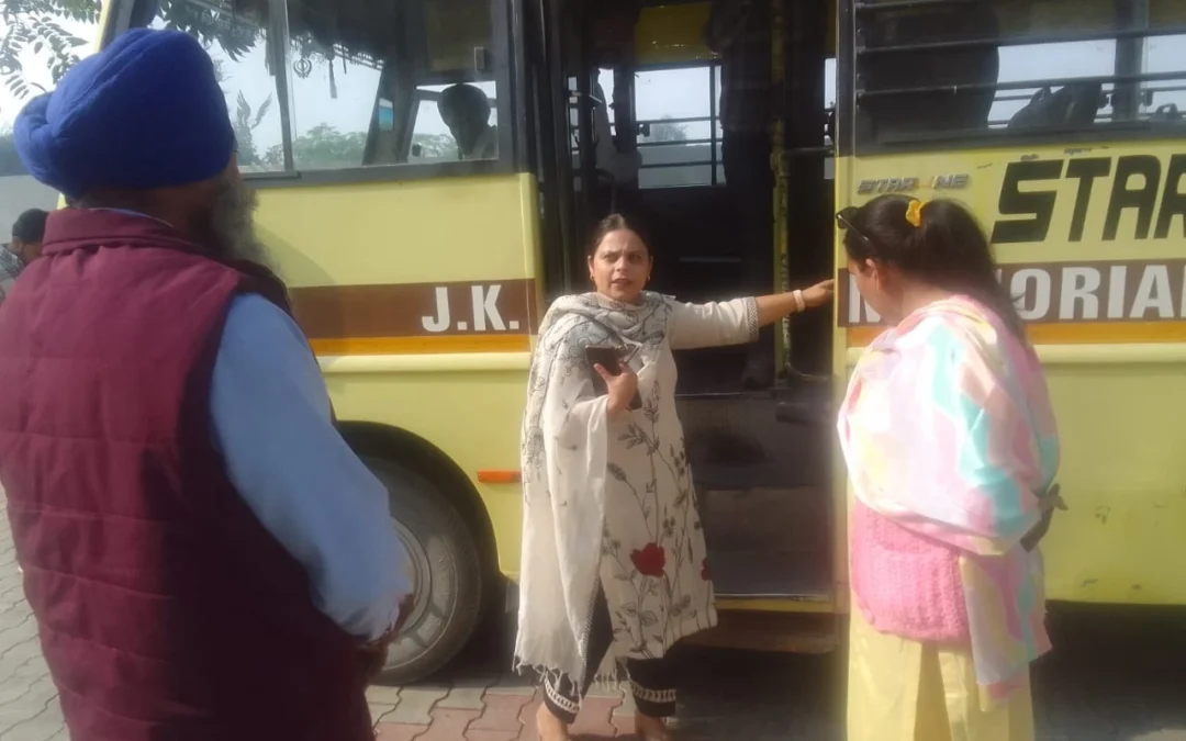 15 ਸਕੂਲੀ ਵਾਹਨਾਂ ਦੇ ਅਚਨਚੇਤੀ ਚੈਕਿੰਗ ਦੌਰਾਨ ਕੱਟੇ ਚਲਾਨ