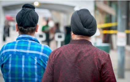 Sikh Family Migrants attack