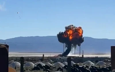 ਕੈਲੀਫੋਰਨੀਆ ਦੇ ਰੇਗਿਸਤਾਨ `ਚ ਐੱਫ-16 ਲੜਾਕੂ ਜਹਾਜ਼ ਹਾਦਸਾਗ੍ਰਸਤ