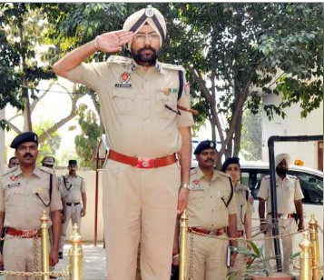 ਸਾਬਕਾ ਆਈ. ਜੀ. ਨੇ ਖੁਦ ਨੂੰ ਗੋਲੀ ਮਾਰਨ ਤੋਂ ਪਹਿਲਾਂ ਲਿਖਿਆ ਸੁਸਾਈਡ ਨੋਟ