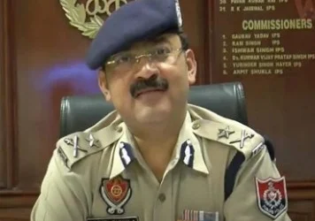 ਜਿ਼ਲਾ ਪ੍ਰੀਸ਼ਦ ਤੇ ਪੰਚਾਇਤ ਸੰਮਤੀ ਚੋਣਾਂ ਲਈ 44 ਹਜ਼ਾਰ ਪੁਲਸ ਮੁਲਾਜ਼ਮ ਤਾਇਨਾਤ