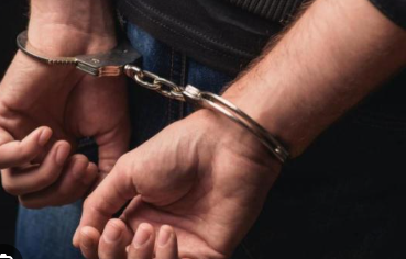 ਲੁੱਟ ਕਰਨ ਵਾਲੇ ਵਿਅਕਤੀ ਪੁਲਸ ਨੇ ਕੀਤੇ ਗ੍ਰਿਫ਼ਤਾਰ