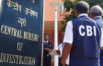 ਨੋਇਡਾ `ਚ ਸੀ. ਬੀ. ਆਈ. ਨੇ ਫੜਿਆ ਅੰਤਰਰਾਸ਼ਟਰੀ ਸਾਈਬਰ ਗਿਰੋਹ