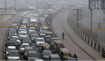 `ਗ੍ਰੈਪ-4’ ਲਾਗੂ ਹੋਣ ਪਿੱਛੋਂ ਦਿੱਲੀ `ਚ ਮੋਟਰ-ਗੱਡੀਆਂ ਦੀ ਆਵਾਜਾਈ ਘਟੀ