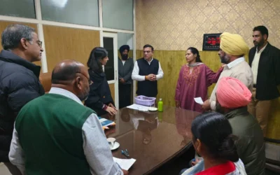 ਚੋਣ ਆਬਜ਼ਰਵਰ ਨੇ ਲਿਆ ਨਾਮਜ਼ਦਗੀ ਪ੍ਰਕ੍ਰਿਆ ਦਾ ਜਾਇਜ਼ਾ