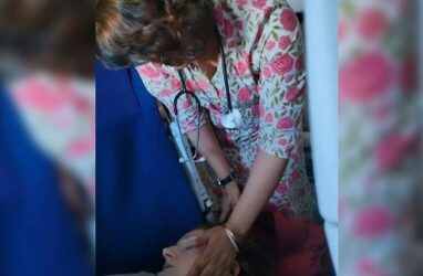 ਸਾਬਕਾ ਵਿਧਾਇਕ ਨੇ ਉਡਾਣ ਦੌਰਾਨ ਅਮਰੀਕੀ ਔਰਤ ਦੀ ਜਾਨ ਬਚਾਈ