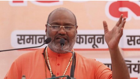 ਮਹੰਤ ਯਤੀ ਨਰਸਿਮ੍ਹਾਨੰਦ ਦੀ ਵਿਵਾਦਤ ਟਿੱਪਣੀ ਨੇ ਬਟੋਰੀਆਂ ਸੁਰਖੀਆਂ