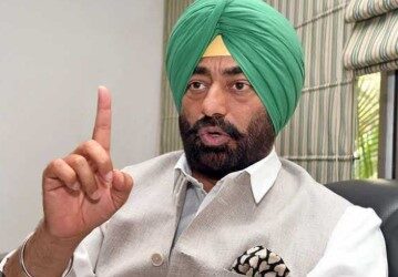 ਸੁਖਪਾਲ ਖਹਿਰਾ ਕੇਸ `ਚ ਆਖ਼ਰੀ ਹੁਕਮਾਂ `ਤੇ ਸੁਪਰੀਮ ਕੋਰਟ ਨੇ ਲਾਈ ਰੋਕ