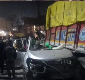 ਕਾਰ ਦੇ ਟਰੱਕ ਹੇਠਾਂ ਫਸਣ ਕਾਰਨ ਚਾਰ ਜਣਿਆਂ ਦੀ ਮੌਕੇ ਤੇ ਹੋਈ ਮੌਤ