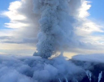 ਰੂਸ ਦੇ ਦੂਰ ਪੂਰਬ ’ਚ ਫਟਿਆ ਜਵਾਲਾਮੁਖੀ