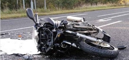 ਸੜਕ ਹਾਦਸੇ ਵਿਚ ਮੋਟਰਸਾਈਕਲ ਸਵਾਰ ਤਿੰਨ ਨੌਜਵਾਨਾਂ ਦੀ ਹੋਈ ਮੌਤ