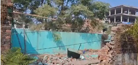 ਬਹਿਰਾਈਚ `ਚ 10 ਗੈਰ-ਕਾਨੂੰਨੀ ਮਜ਼ਾਰਾਂ `ਤੇ ਚੱਲਿਆ ਬੁਲਡੋਜ਼ਰ