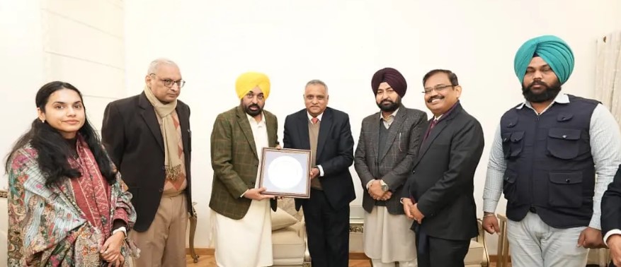 ਮੋਹਾਲੀ ਏਅਰਪੋਰਟ ਤੋਂ ਹੋਰ ਅੰਤਰਰਾਸ਼ਟਰੀ ਉਡਾਣਾਂ ਸ਼ੁਰੂ ਹੋਣ : ਭਗਵੰਤ ਮਾਨ