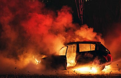 ਕਾਰ ਨੂੰ ਅਚਾਨਕ ਅੱਗ ਲੱਗਣ ਨਾਲ ਹੋਈ ਸੜ ਕੇ ਸੁਆਹ
