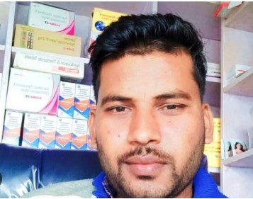 ਜੌਨਪੁਰ `ਚ ਘਰ ਦੇ ਸਾਹਮਣੇ ਲਟਕਦੀ ਮਿਲੀ ਡਾਕਟਰ ਦੀ ਲਾਸ਼