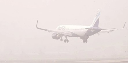 ਸੰਘਣੀ ਧੁੰਦ ਕਾਰਨ 93 ਮਿੰਟ ਲਖਨਊ ਦੇ ਚੱਕਰ ਕੱਟ ਕੇ ਦਿੱਲੀ ਪਰਤੀ ਫਲਾਈਟ