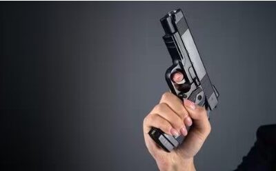 ਘਰ ਵਿਚ ਵੜ ਕੇ ਅਣਪਛਾਤਿਆਂ ਨੇ ਚਲਾਈਆਂ ਗੋਲੀਆਂ ਕਾਰਨ ਦੋ ਜ਼ਖ਼ਮੀ