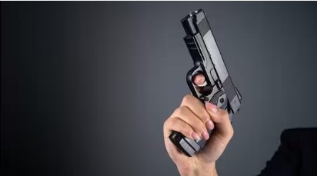 ਘਰ ਵਿਚ ਵੜ ਕੇ ਅਣਪਛਾਤਿਆਂ ਨੇ ਚਲਾਈਆਂ ਗੋਲੀਆਂ ਕਾਰਨ ਦੋ ਜ਼ਖ਼ਮੀ