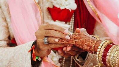 ਪਤੀ ਨੇ ਖ਼ੁਸ਼ੀ ਖ਼ੁਸ਼ੀ ਕੀਤੀ ਘਰ ਵਾਲੀ ਆਸ਼ਕ ਨਾਲ ਰਵਾਨਾ