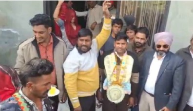 ਹਰਿਆਣਾ ਦੇ ਮਹਿਮਦਪੂਰੀਆ ਪਿੰਡ ਦੇ ਵਿਅਕਤੀ ਨੇ ਜਿੱਤੀ 10 ਕਰੋੜ ਦੀ ਲਾਟਰੀ