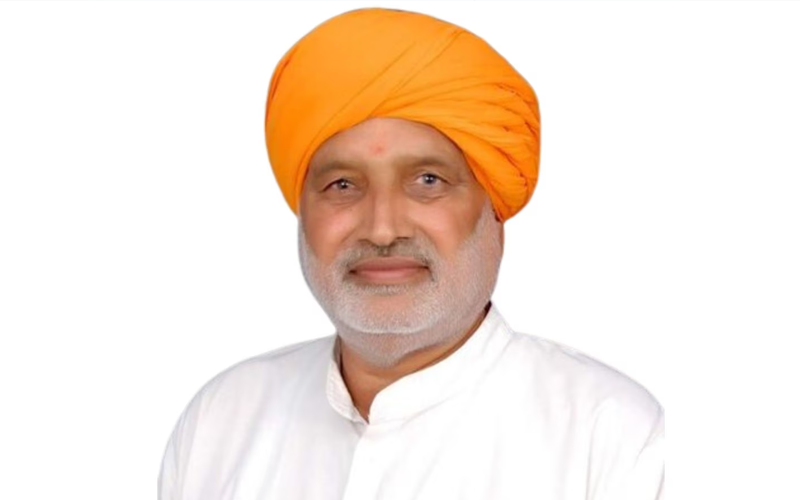 Haryana Agriculture Minister Emphasizes Soil Health and Straw Management in Pre-Budget Meeting