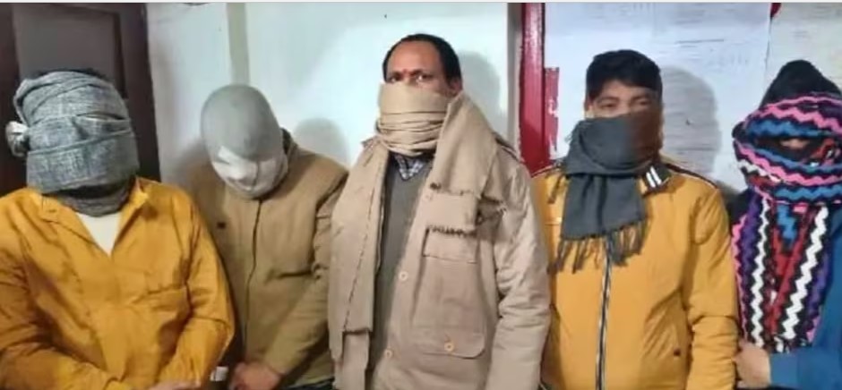 ਆਈ. ਏ. ਐੱਸ. ਅਧਿਕਾਰੀ ਦੇ ਘਰ ਸੈਕਸ ਰੈਕੇਟ ਦਾ ਪਰਦਾਫਾਸ਼