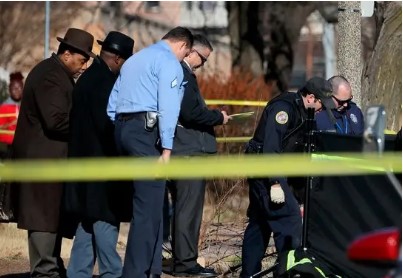 ਗੋਲੀਆਂ ਚੱਲਣ ਕਾਰਨ ਅਮਰੀਕਾ ਵਿਚ ਗਈ ਦੋ ਵਿਅਕਤੀਆਂ ਦੀ ਜਾਨ