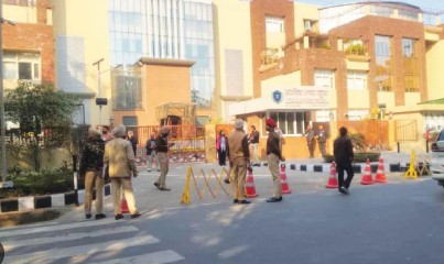 ਮੋਹਾਲੀ ਦੇ ਸਕੂਲਾਂ ਤੇ ਹਸਪਤਾਲ ਨੂੰ ਦਿੱਤੀ ਬੰਬ ਨਾਲ ਉਡਾਉਣ ਦੀ ਧਮਕੀ