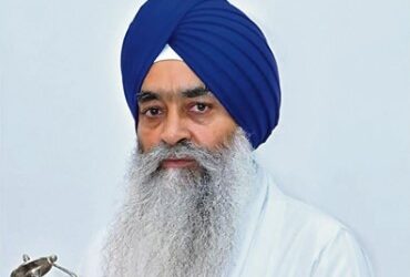 ਐਸ. ਜੀ. ਪੀ. ਸੀ. ਨੇ ਗਿਆਨੀ ਰਘਬੀਰ ਸਿੰਘ ਨੂੰ ਹਟਾਇਆ ਹੈਡ ਗ੍ਰੰਥੀ ਦੇ ਅਹੁਦੇ ਤੋਂ