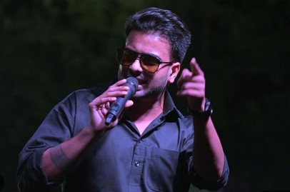 ਮਨਕੀਰਤ ਔਲਖ ਦੇ ਗੀਤ ਨੂੰ ਲੈ ਕੇ ਭਾਜਪਾ ਨੇਤਾ ਨੇ ਕੀਤੀ ਡੀ. ਜੀ. ਪੀ. ਨੂੰ ਸਿ਼ਕਾਇਤ