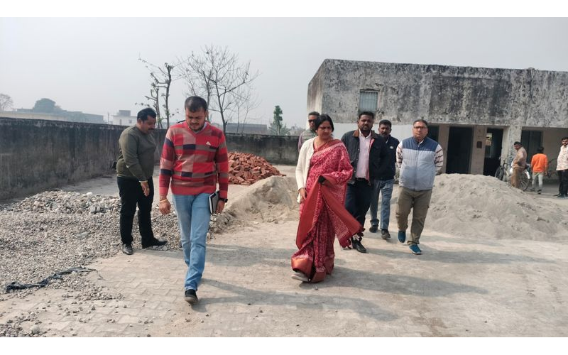 MAYOR BAHAMANI INSPECTS WARD 11; ORDERS SPEEDY EXECUTION OF WORKS