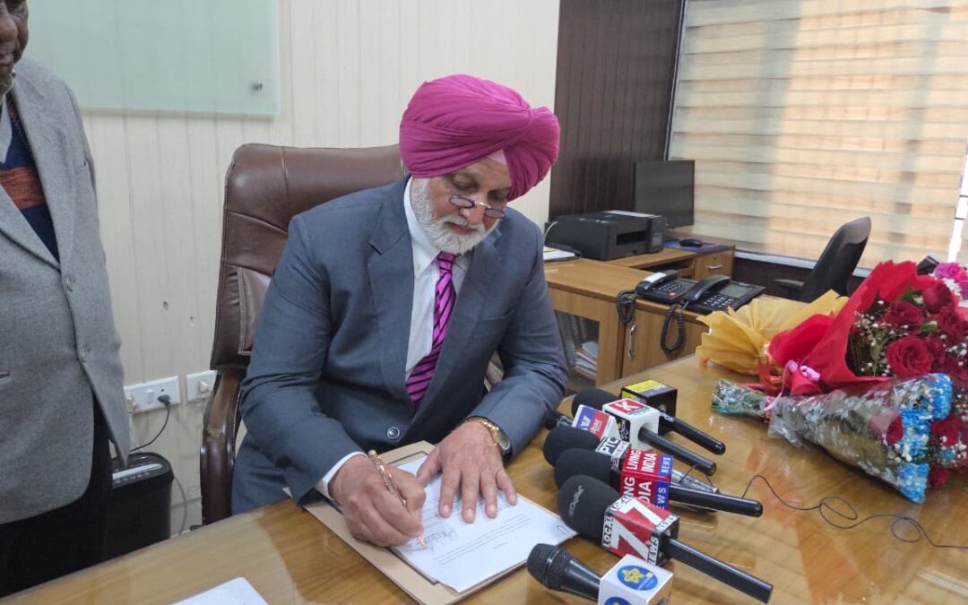 ਡਾ. ਪੁਸ਼ਪਿੰਦਰ ਸਿੰਘ ਗਿੱਲ ਨੇ ਸੰਭਾਲਿਆ ਵਾਈਸ-ਚਾਂਸਲਰ ਵਜੋਂ ਅਹੁਦਾ