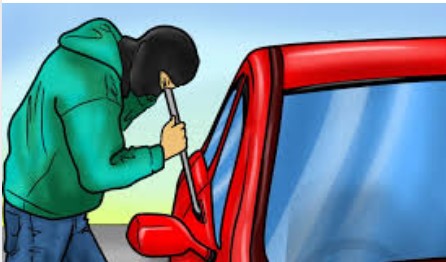 ਦਿਨ ਦਿਹਾੜੇ ਕਾਰ ਵਿਚੋਂ ਹੋਈ ਲੱਖਾਂ ਰੁਪਏ ਦੀ ਚੋਰੀ