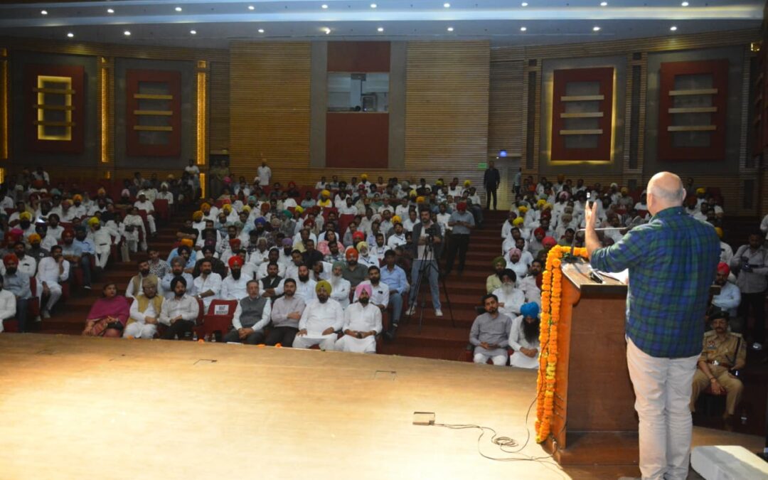 ਨਸਿ਼ਆਂ ਖਿ਼ਲਾਫ਼ ਜੰਗ ਜਿੱਤਣ ਲਈ ਜਨਤਾ ਦਾ ਸਹਿਯੋਗ ਜ਼ਰੂਰੀ : ਸਿਸੋਦੀਆ