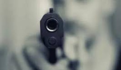 ਮੋਬਾਇਲਾਂ ਦੀ ਦੁਕਾਨ ਤੇ ਹੋਈ ਗੋਲੀਬਾਰੀ ਵਿਚ ਨੌਜਵਾਨ ਗੰਭੀਰ ਜ਼ਖ਼ਮੀ