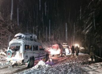 ਕਿਸ਼ਤਵਾੜ `ਚ ਜ਼ਮੀਨ ਖਿਸਕਣ ਨਾਲ ਇਕ ਵਿਅਕਤੀ ਦੀ ਮੌਤ