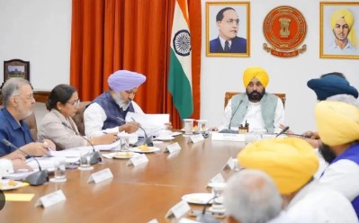 ਮੁੱਖ ਮੰਤਰੀ ਨੇ ਦਿੱਤੀ ਮੁੱਖ ਮੰਤਰੀ ਮਾਵਾਂ-ਧੀਆਂ ਸਤਿਕਾਰ ਯੋਜਨਾ ਨੂੰ ਮਨਜੂਰੀ