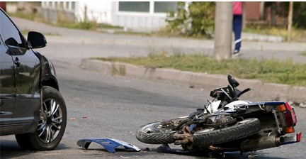 ਤੇਜ ਰਫ਼ਤਾਰ ਕਾਰ ਚਾਲਕ ਨੇ ਬਾਈਕ ਸਵਾਰ ਨੂੰ ਟੱਕਰ ਮਾਰ ਉਤਾਰਿਆ ਮੌਤ ਦੇ ਘਾਟ