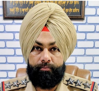 ਪੰਚਾਇਤ ਮੈਂਬਰ ਵਿਰੁੱਧ ਕੇਸ ਦਰਜ ਤੇ ਐਸ. ਐਚ. ਓ. ਹੋਇਆ ਮੁਅੱਤਲ