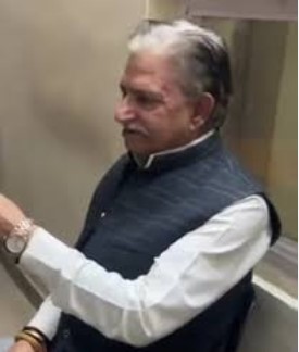 ਫਾਰੂਕ ਅਬਦੁੱਲਾ ਤੇ ਹਮਲਾ ਕਰਨ ਵਾਲੇ ਜਾਮਵਾਲ ਦਾ ਪੰਜ ਦਿਨਾਂ ਪੁਲਸ ਰਿਮਾਂਡ