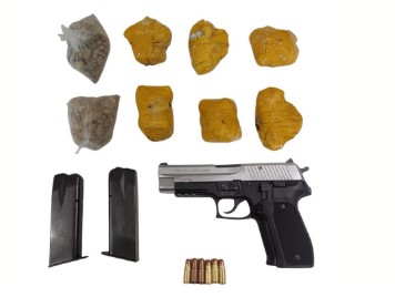 ਬਟਾਲਾ ਪੁਲਸ ਨੇ ਕੀਤੇ ਹਥਿਆਰਾਂ ਤੇ ਨਸ਼ੇ ਦੇ ਨੈਟਵਰਕ ਦਾ ਪਰਦਾਫਾਸ਼