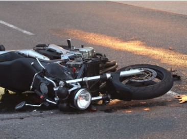 ਟਰੱਕ ਨਾਲ ਟਕਰਾਉਣ ਕਾਰਨ ਮੋਟਰਸਾਈਕਲ ਸਵਾਰ ਤਿੰਨ ਨੌਜਵਾਨਾਂ ਦੀ ਹੋਈ ਮੌਤ