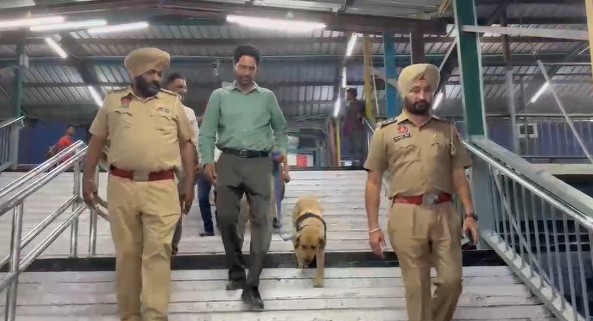 ਬਠਿੰਡਾ ਰੇਲਵੇ ਸਟੇਸ਼ਨ ਤੇ ਰੇਲਵੇ ਟੈ੍ਕ ਨੂੰ ਮਿਲੀ ਬੰਬ ਨਾਲ ਉਡਾਉਣ ਦੀ ਧਮਕੀ