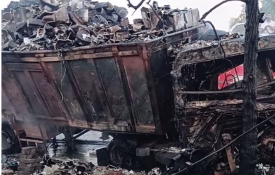 ਦੋ ਟਰੱਕਾਂ ਦੀ ਹੋਈ ਆਪਸੀ ਟੱਕਰ ਵਿਚ ਇਕ ਦੀ ਮੌਤ ਦੂਸਰਾ ਜਖਮੀ