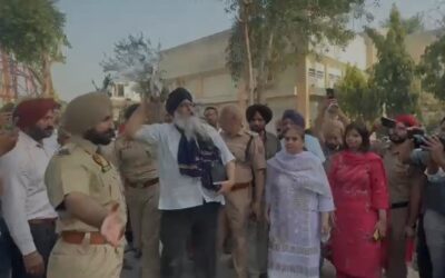 400 ਫੁੱਟ ਉਚੇ ਟਾਵਰ ਤੇ ਚੜ੍ਹੇ ਗੁਰਜੀਤ ਸਿੰਘ ਖਾਲਸਾ ਨੂੰ ਟਾਵਰ ਤੋਂ ਹੇਠਾਂ ਉਤਾਰਿਆ